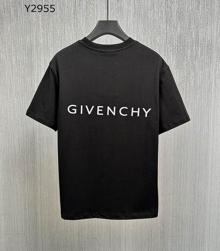 GIVENCHY Men's T-shirts 349